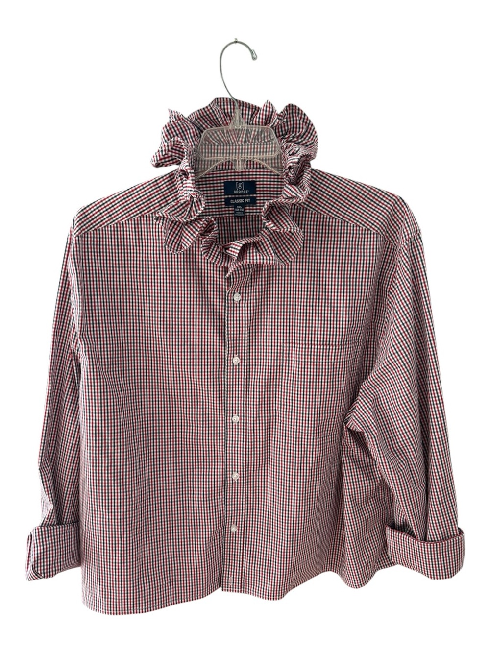 Ruffled collar men’s shirt for women